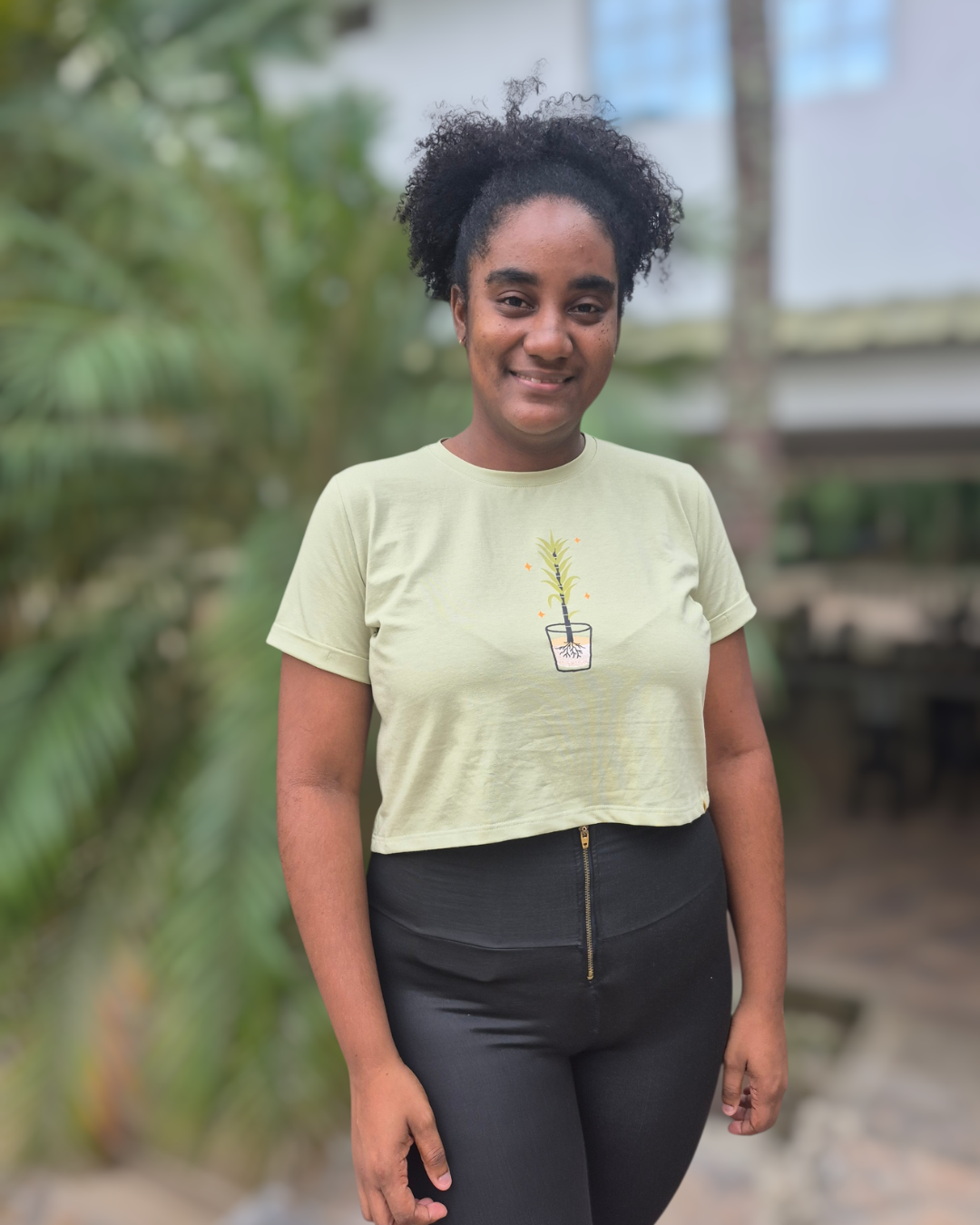 Camiseta Detrás del Viche | Croptop y básica para mujer