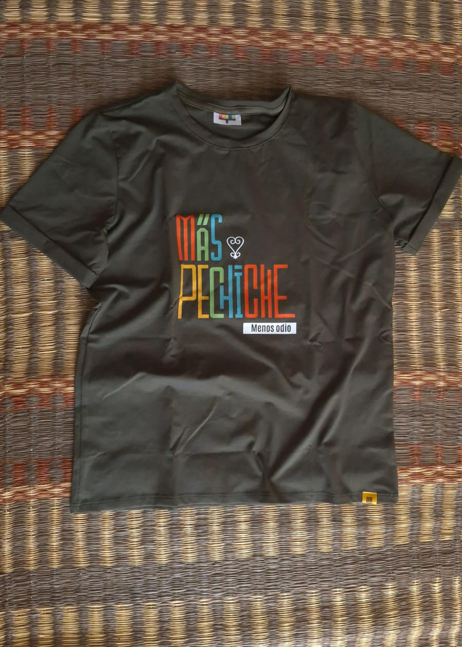 Camiseta Pechiche | Fit femenino | camiseta básica para mujer